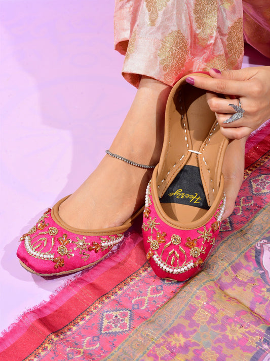 Mastani Women's Fancy Khussa by Heeriye