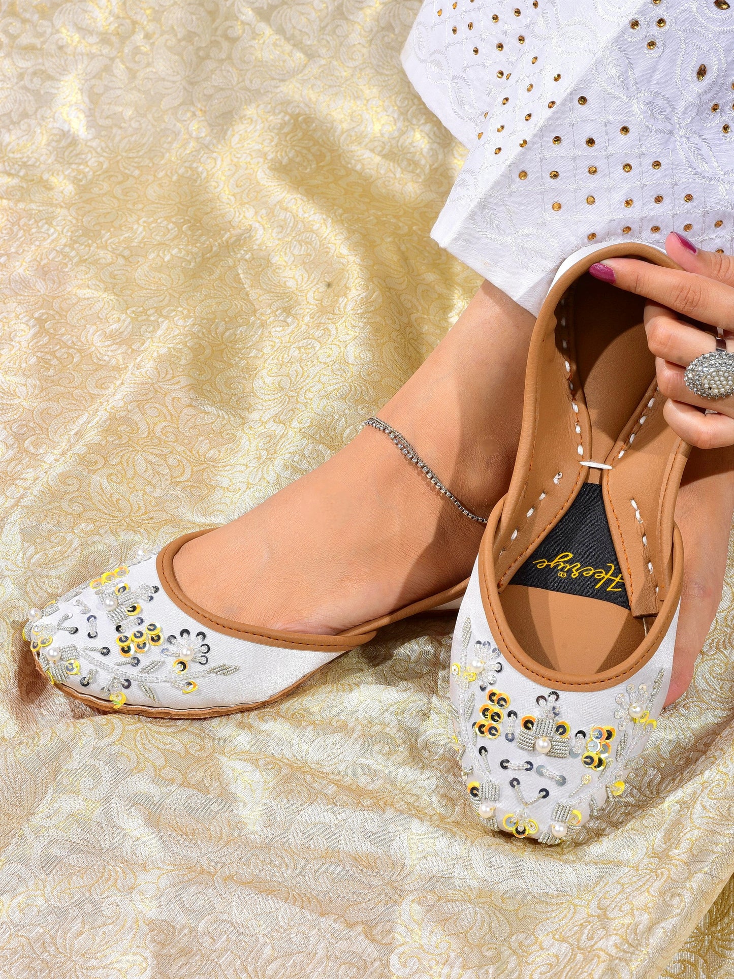 Naina Women's Fancy Khussa by Heeriye