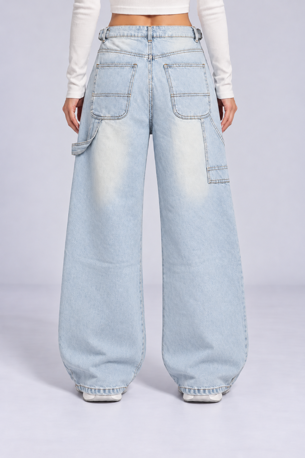 Sky Blue Mid-rise Carpenter Jeans.