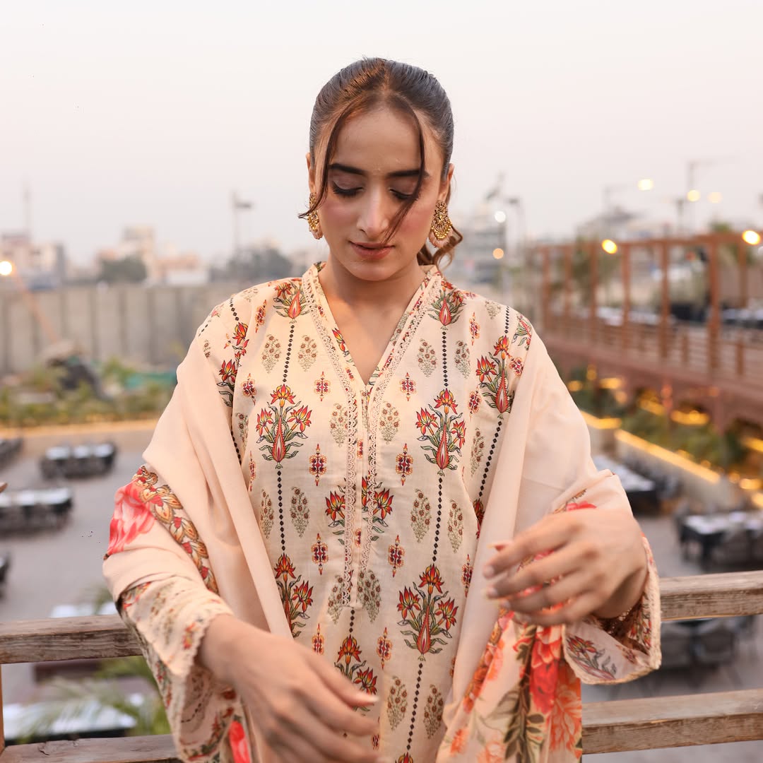 3PC Stitched Printed Lawn Suit - H305