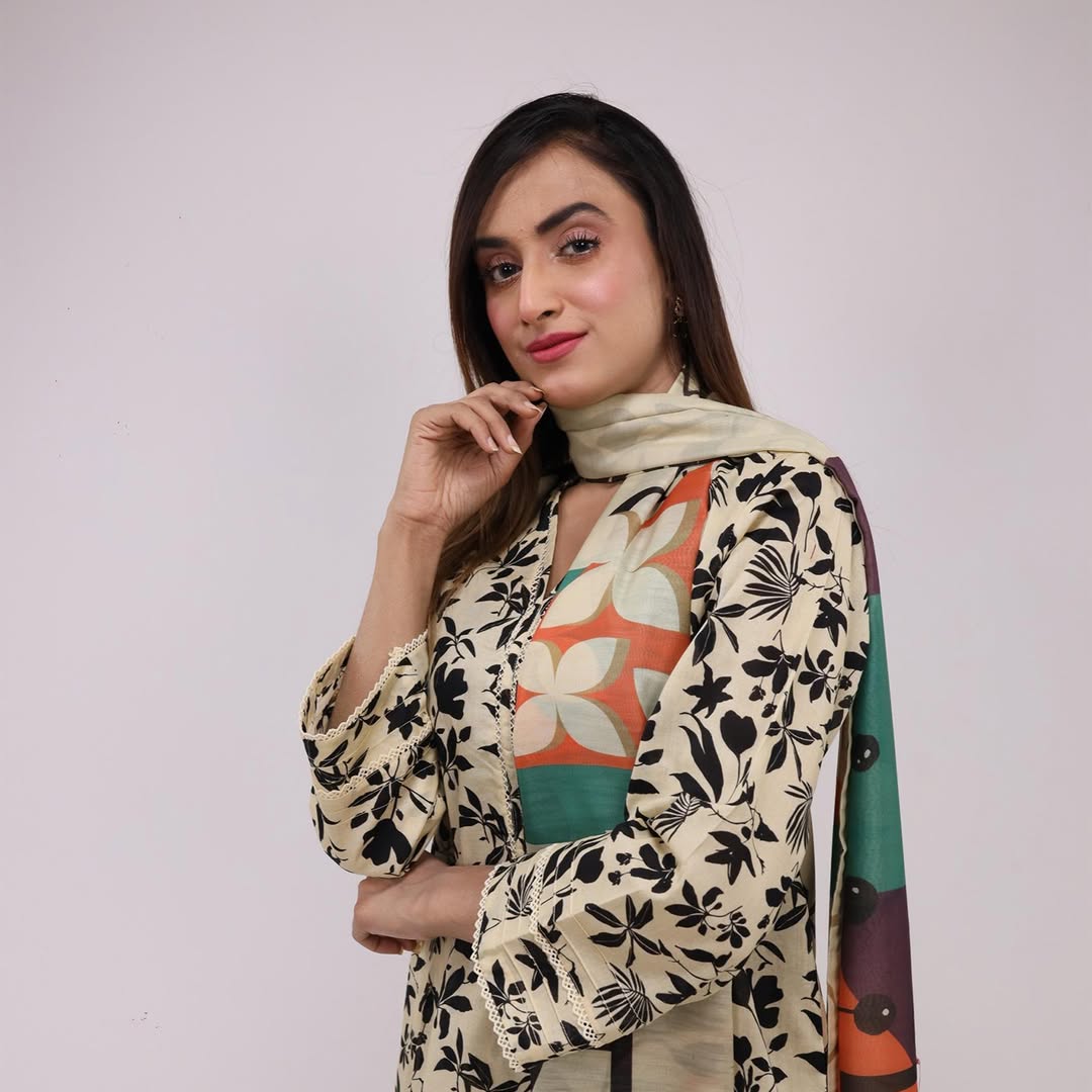 3PC Stitched Printed Lawn Suit - H302